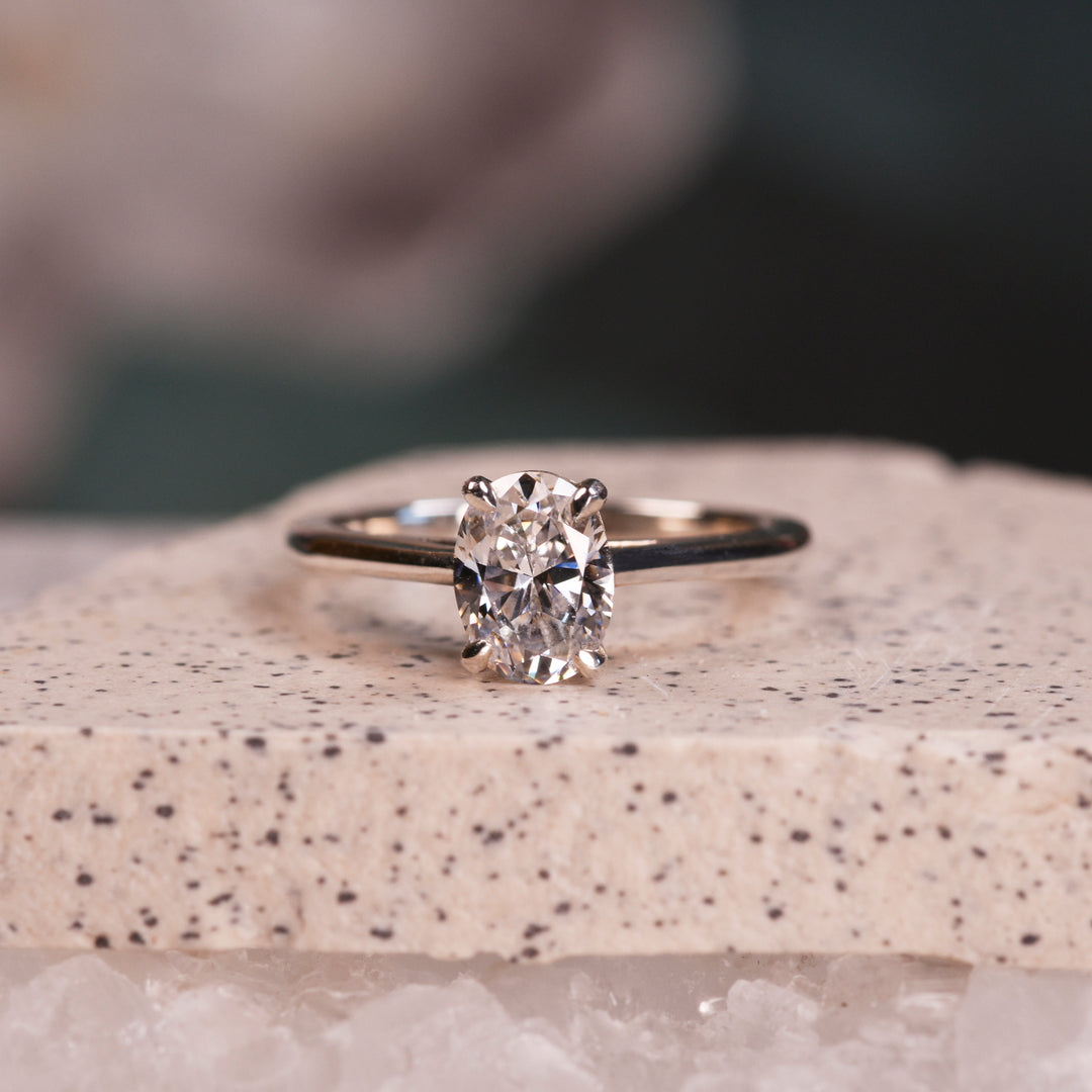 Amelia Oval Engagement ring