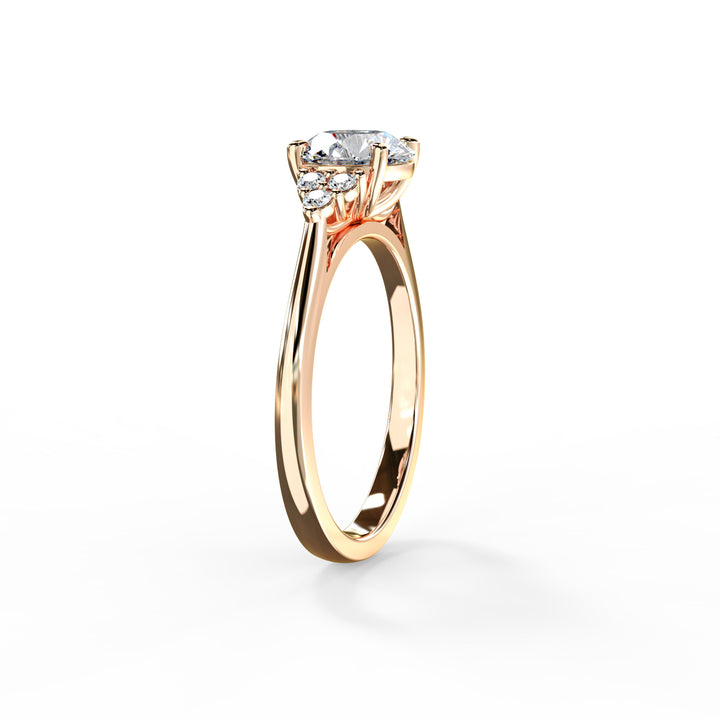 Laya Round Cluster Engagement ring