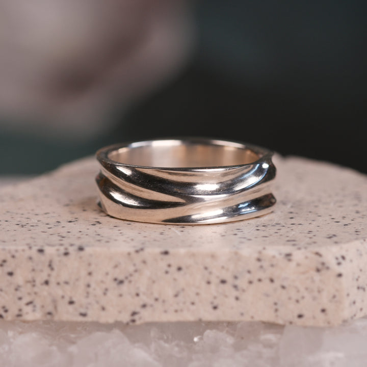 Dune Comfort Fit Wedding Band