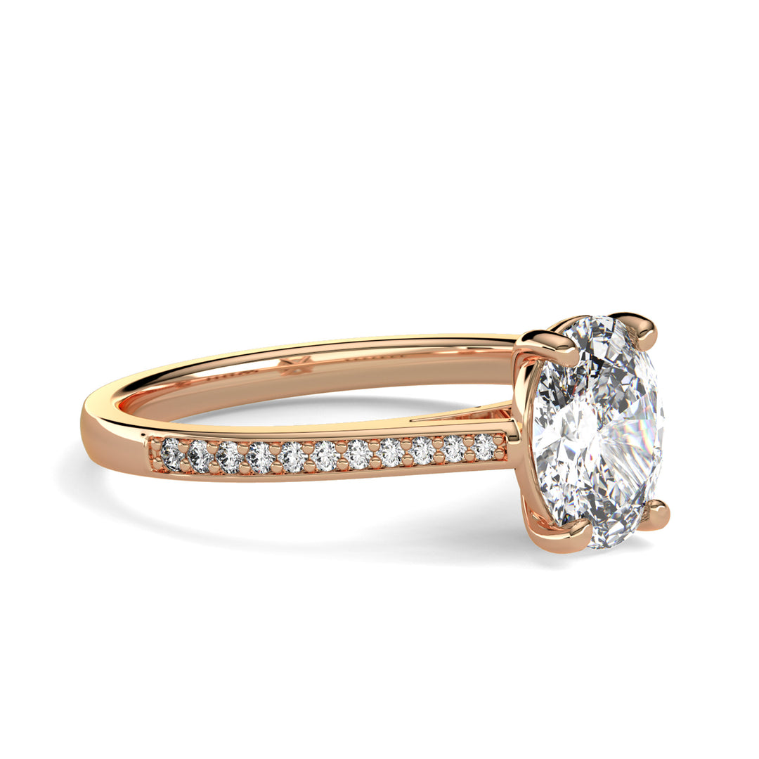 Isabella Oval Engagement ring